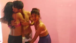 Uttaran20- fust time Threesome Amateur Deshi beautiful Two girls and One boy